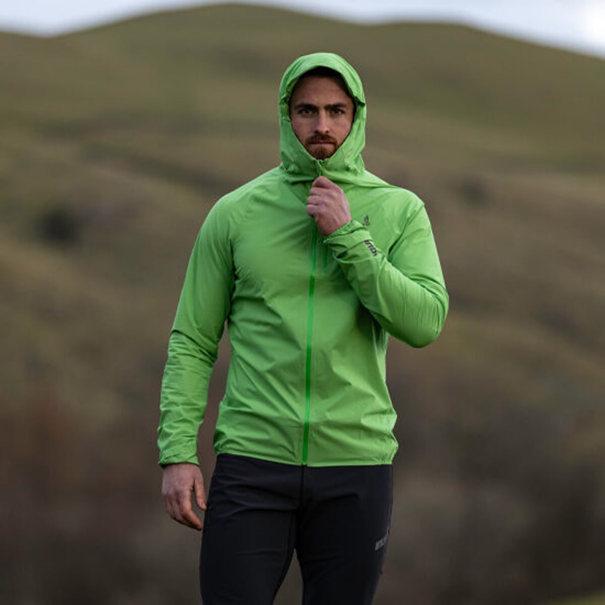 INOV-8 STORMSHELL FZ M